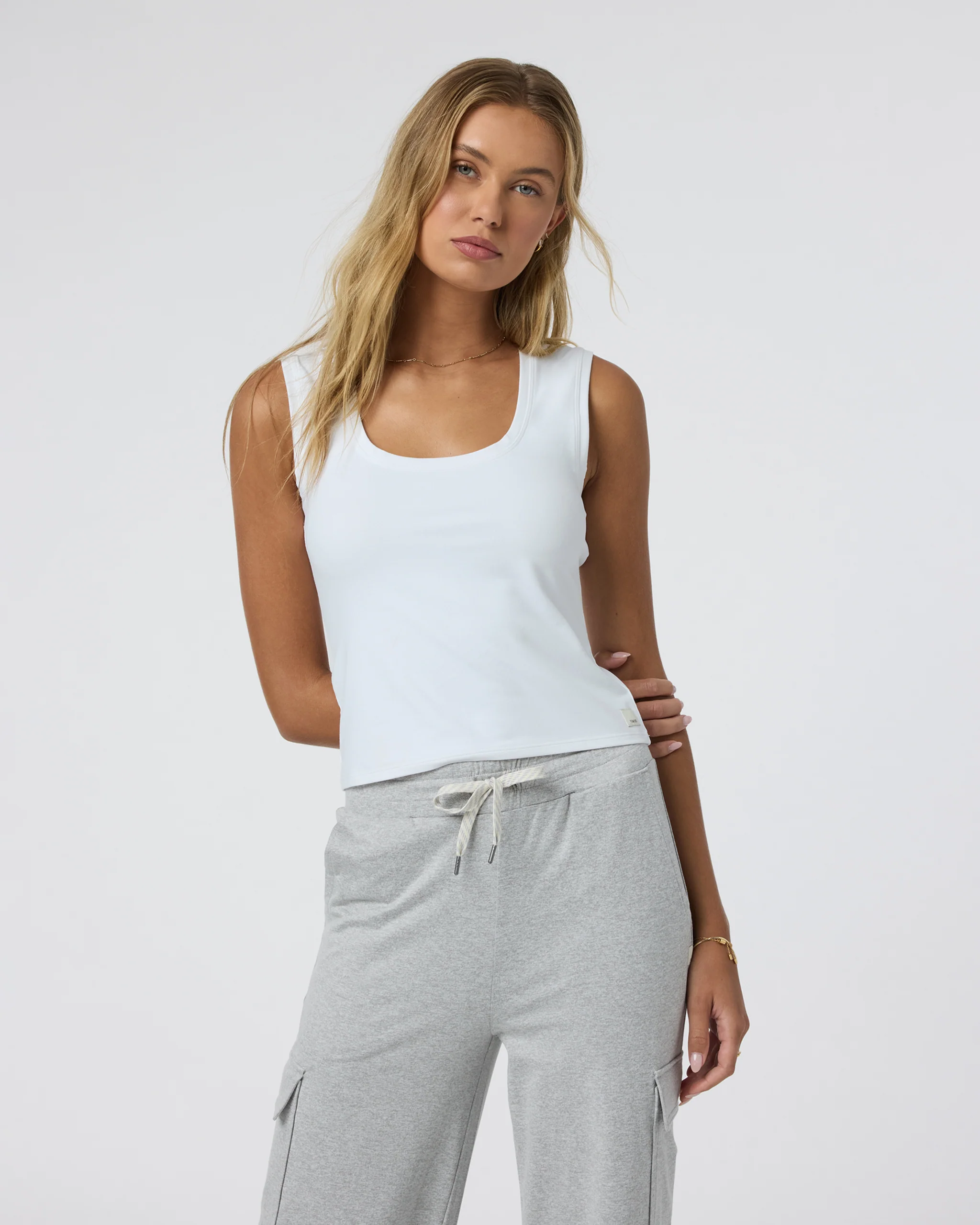 Halo Essential Scoop Tank 1 Halo Essential Scoop Tank