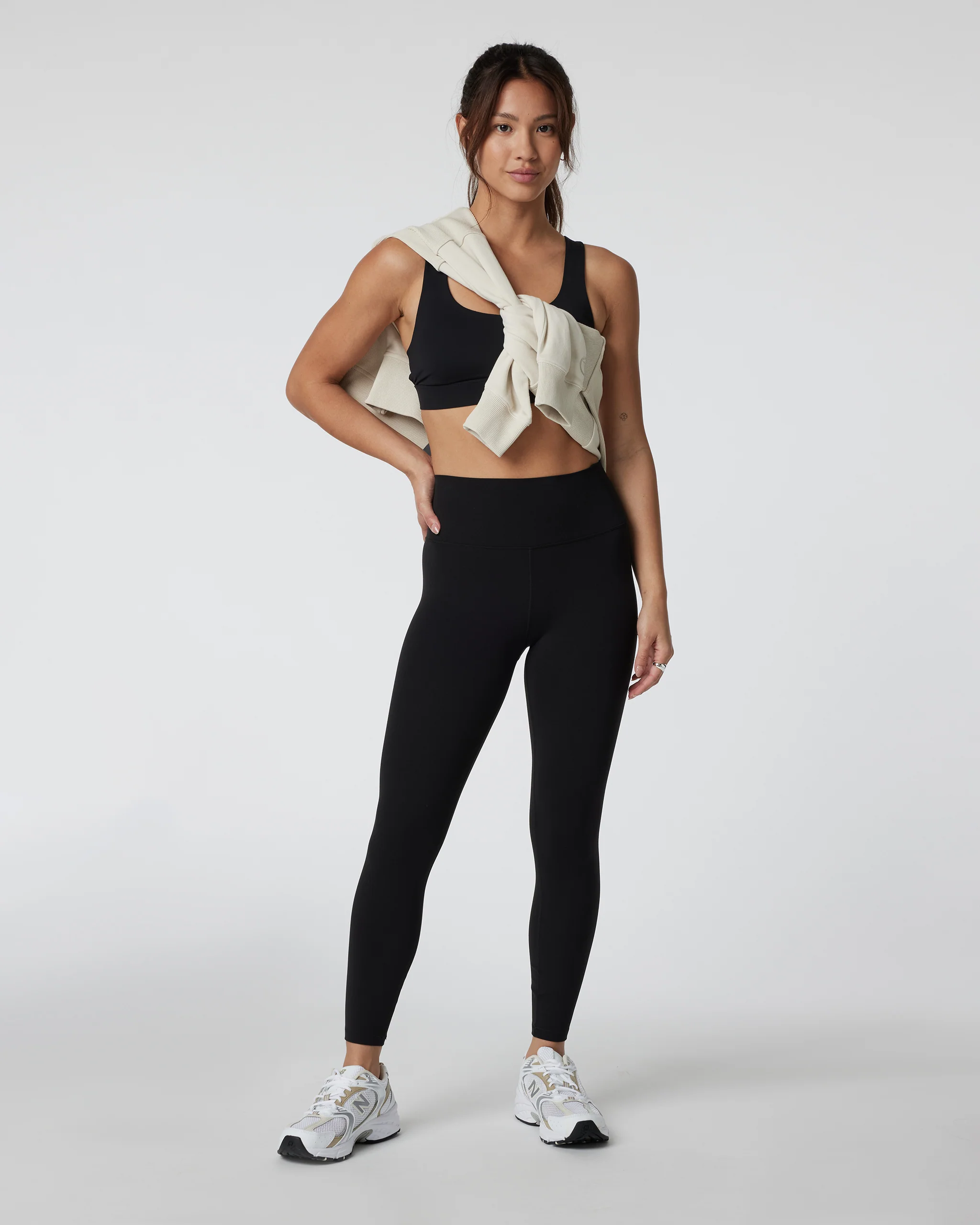 Vuori AllTheFeels™ Legging - Short 2 Vuori AllTheFeels™ Legging - Short